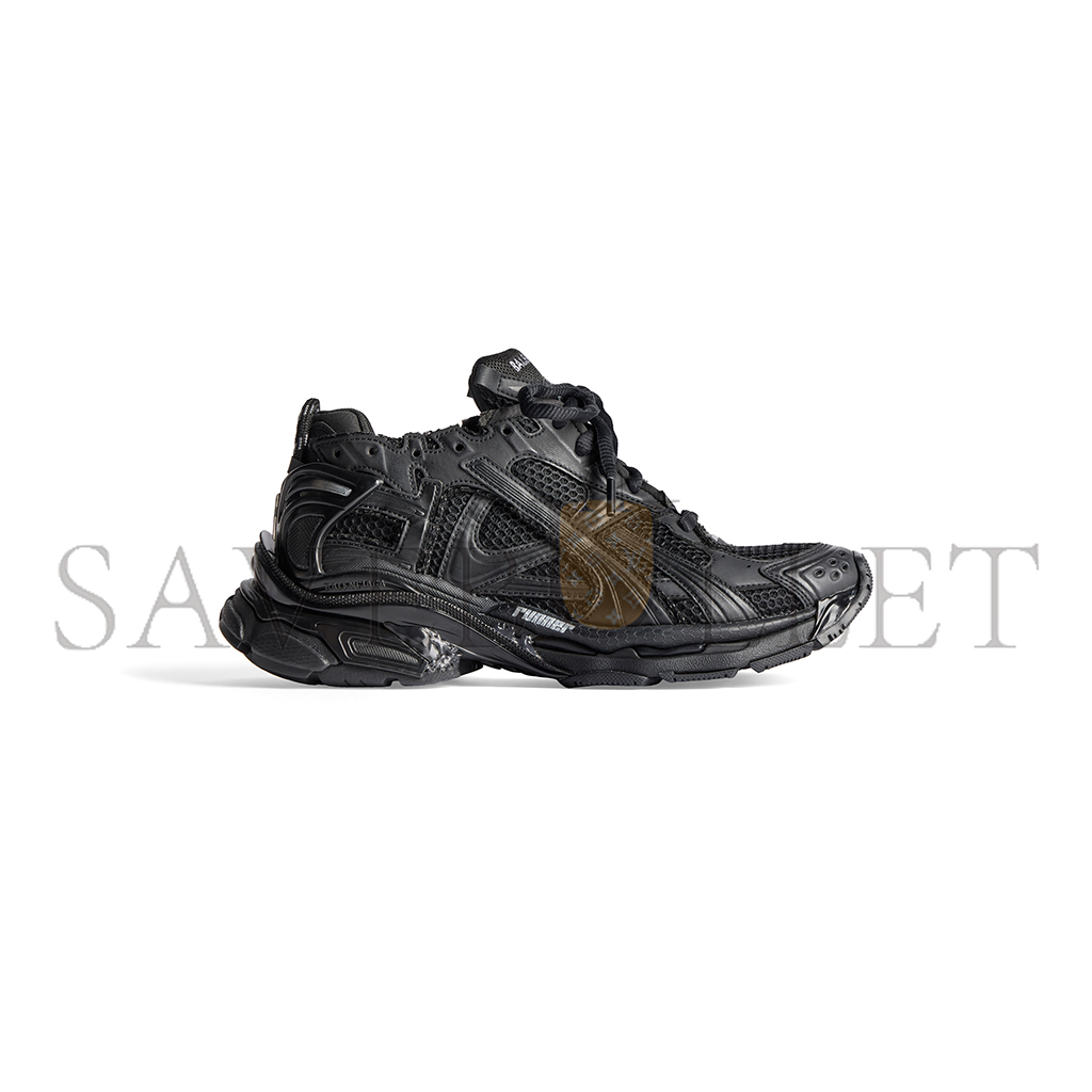 BALENCIAGA MEN'S RUNNER SNEAKER IN BLACK 772774W3RBT1000 BALENCIAGA MEN'S RUNNER SNEAKER IN BLACK 772774W3RBT1000